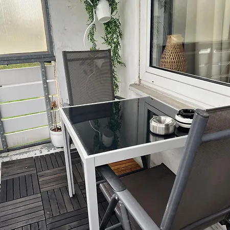 Apartment Dortmunder Erdgeschoss-luxusloft Mit Grossen Balkon, Netflix Und 250 Mbytes Highspeed Wifi *