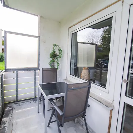 Dortmunder Erdgeschoss-luxusloft Mit Grossen Balkon, Netflix Und 250 Mbytes Highspeed Wifi Apartment Wilhelmshohe
