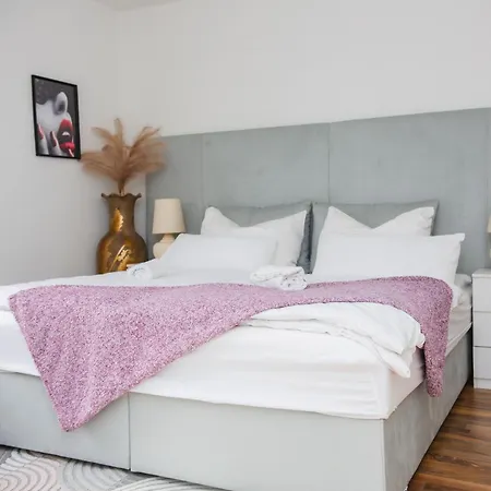 Apartment Dortmunder Erdgeschoss-luxusloft Mit Grossen Balkon, Netflix Und 250 Mbytes Highspeed Wifi *